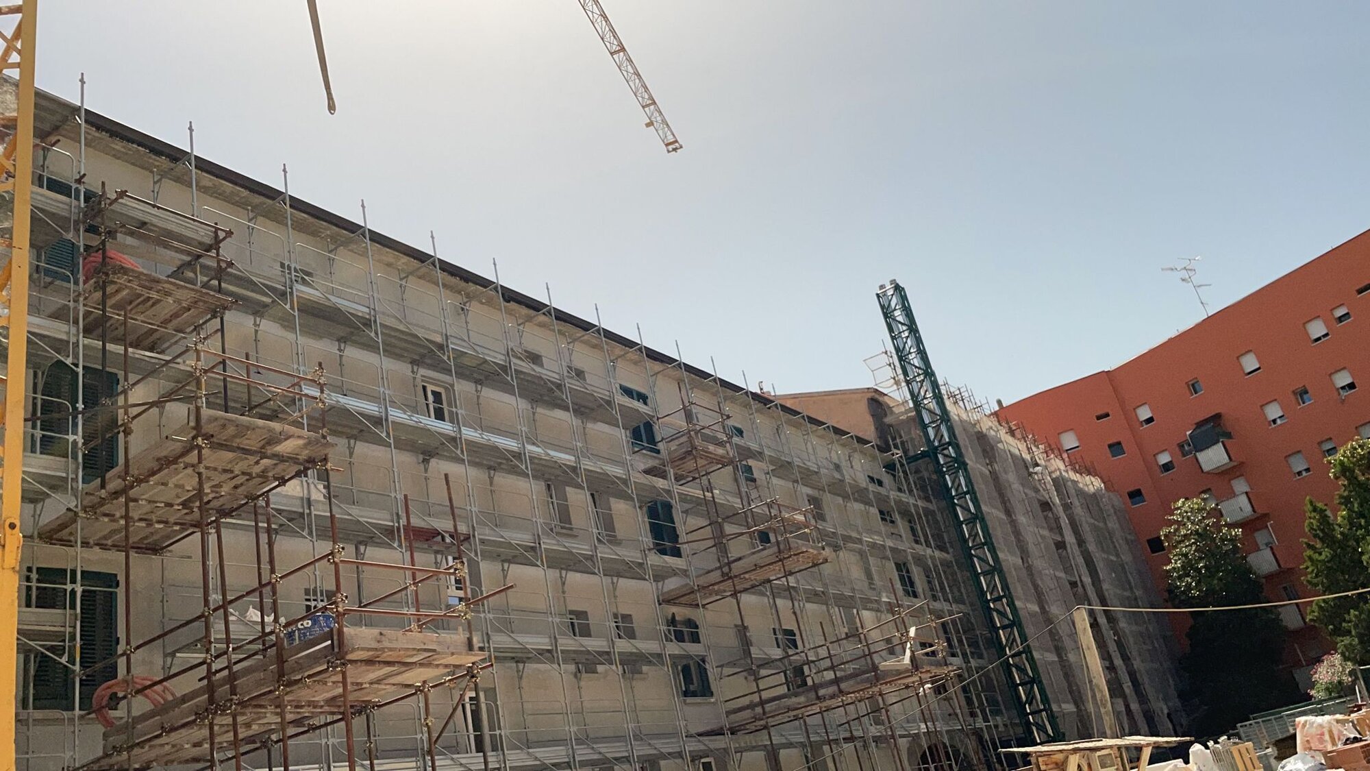 Cantiere Iazzetta Costruzioni - recupero edilizio a Bologna